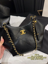 Load image into Gallery viewer, CC1209 Chanel 25s Hobo Tote Bag /Small 20x18CM Medium 33x31CM