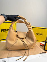 Load image into Gallery viewer, FF323 Fendi Spy Bag Handbag/
