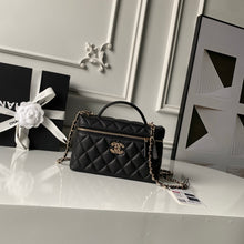 Load image into Gallery viewer, CC1220 Chanel 25C Spring Handbag / 19.5X17X5CM /HIGHEST QUALITY VERSION
