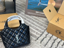 Load image into Gallery viewer, YSK450 Saint Laurent New Model / 17X14CM