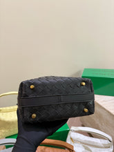 Load image into Gallery viewer, BV083 Bottega Veneta Wallace /23X14CM