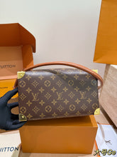 Load image into Gallery viewer, LB1390 LV Speedy 25 Monogram