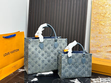 Load image into Gallery viewer, LB1395 LV Onthego Denim Tote /34 cm 25 cm