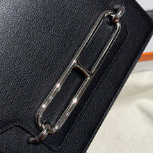 Load image into Gallery viewer, HM175 Hermes Roulis Mini Bag / 18 cm