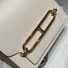 Load image into Gallery viewer, HM176 Hermes Roulis Mini Bag / 18 cm