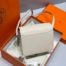 Load image into Gallery viewer, HM176 Hermes Roulis Mini Bag / 18 cm