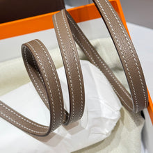 Load image into Gallery viewer, HM177 Hermes Roulis Mini Bag / 18 cm