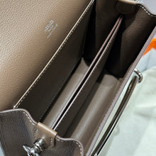 Load image into Gallery viewer, HM177 Hermes Roulis Mini Bag / 18 cm