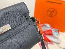 Load image into Gallery viewer, HM179 Hermes HAC A Dos Backpack / 24 × 18 cm