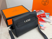 Load image into Gallery viewer, HM179 Hermes HAC A Dos Backpack / 24 × 18 cm