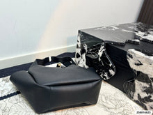 Load image into Gallery viewer, YSK451 YSL Shopping Tote Bag /30 × 27 cm