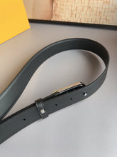 Load image into Gallery viewer, BL262 Fendi Women's 3.0 cm Leather Belt