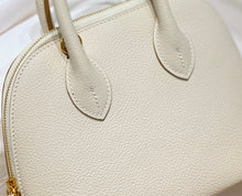 Load image into Gallery viewer, HM182 Hermès Mini Bolide / 19 x 14 x 8 cm / HIGHEST QUALITY VERSION