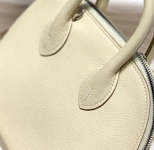 Load image into Gallery viewer, HM182 Hermès Mini Bolide / 19 x 14 x 8 cm / HIGHEST QUALITY VERSION