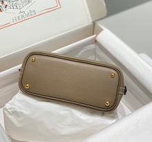 Load image into Gallery viewer, HM185 Hermès Mini Bolide / 19 x 14 x 8 cm / HIGHEST QUALITY VERSION