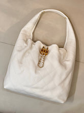 Load image into Gallery viewer, CC1350 Chanel 26C Hobo Bag / 45 x 30 x 12 cm / HIGHEST QUALITY VERSION