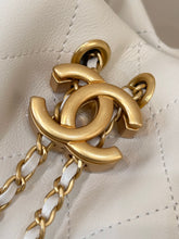 Load image into Gallery viewer, CC1350 Chanel 26C Hobo Bag / 45 x 30 x 12 cm / HIGHEST QUALITY VERSION