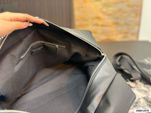 Load image into Gallery viewer, CC1352 Chanel 25A Tote Bag / 42 x 35 cm