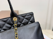 Load image into Gallery viewer, CC1354 Chanel Tote Bag / 37 x 27 cm