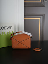 Load image into Gallery viewer, LWE044 LOEWE Puzzle Bag / Classic Calfskin
