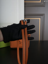 Load image into Gallery viewer, LWE044 LOEWE Puzzle Bag / Classic Calfskin