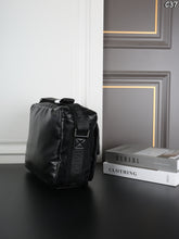 Load image into Gallery viewer, CC1357 CHANEL Messenger Bag / 32 x 24 cm