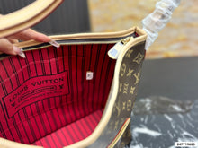 Load image into Gallery viewer, LB1502 Louis Vuitton Lineup Shopping Bag / 35 x 25 cm