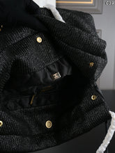 Load image into Gallery viewer, CC1364 Chanel 22 Handbag / 35 x 37 cm