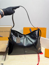 Load image into Gallery viewer, LB1507 Louis Vuitton Carryall Dark MM / 39 x 30 x 15 cm