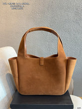 Load image into Gallery viewer, YSK452 Saint Laurent Shopping Tote Bag / 30 x 28 x 14 cm