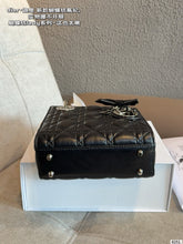 Load image into Gallery viewer, DR602 Dior Lady Dior Mini with Bow Detail / 17 x 14 x 7 cm