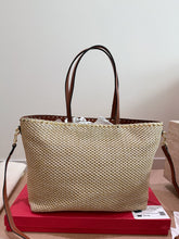 Load image into Gallery viewer, VLTN093 Valentino Woven Straw Underarm Bag / 37 x 28 cm