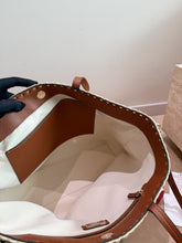 Load image into Gallery viewer, VLTN093 Valentino Woven Straw Underarm Bag / 37 x 28 cm