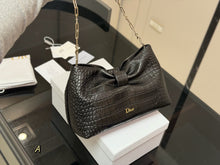 Load image into Gallery viewer, DR606 Dior Mini Bow Bag with Chain / 25 x 15 cm