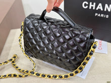 Load image into Gallery viewer, CC1368 CHANEL Vintage 2.55 Reissue / 24 x 15 cm