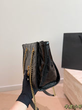 Load image into Gallery viewer, YSK454 Saint Laurent Niki Medium Tote / 25 x 20 x 9 cm