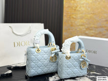 Load image into Gallery viewer, DR607 Dior Lady Dior / 20 x 17 cm & 17 x 15 cm