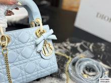 Load image into Gallery viewer, DR607 Dior Lady Dior / 20 x 17 cm & 17 x 15 cm