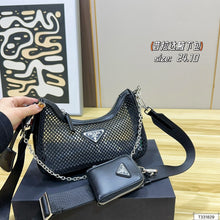 Load image into Gallery viewer, PD381 Prada Mesh Hobo Underarm Bag / 24 x 10 cm