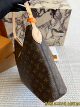 Load image into Gallery viewer, LB1416 LV Lineup Tote/ HIGHEST QUALITY VERSION / 36x27 cm