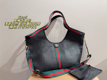 Load image into Gallery viewer, GC779 Gucci Straw Tote Bag / 35x27cm