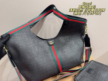 Load image into Gallery viewer, GC779 Gucci Straw Tote Bag / 35x27cm