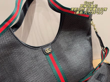 Load image into Gallery viewer, GC779 Gucci Straw Tote Bag / 35x27cm