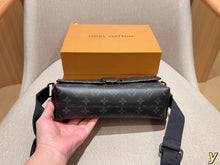 Load image into Gallery viewer, LB1421 LV S-CAPE Monogram Messenger / 25 x 17 x 9 cm