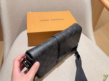 Load image into Gallery viewer, LB1421 LV S-CAPE Monogram Messenger / 25 x 17 x 9 cm