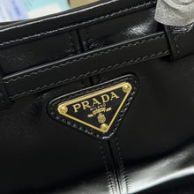 Load image into Gallery viewer, PD384 Prada Bonnie Mini / HIGHEST QUALITY VERSION / 23.5 x 12 x 9 cm