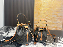 Load image into Gallery viewer, CL153 Celine Clara Bucket Bag / 23 x 22 cm & 18 x 17 cm