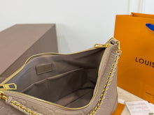 Load image into Gallery viewer, LB1431 Louis Vuitton Boulogne GM / 41 x 24 cm