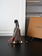 Load image into Gallery viewer, LB1434 Louis Vuitton Alma Trunk BB / 23 x 17 cm