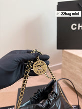 Load image into Gallery viewer, CC1375 Chanel 22 Mini / 20 cm